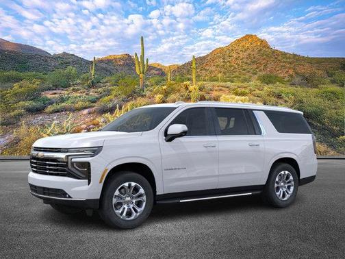 2025 Chevrolet Suburban LT