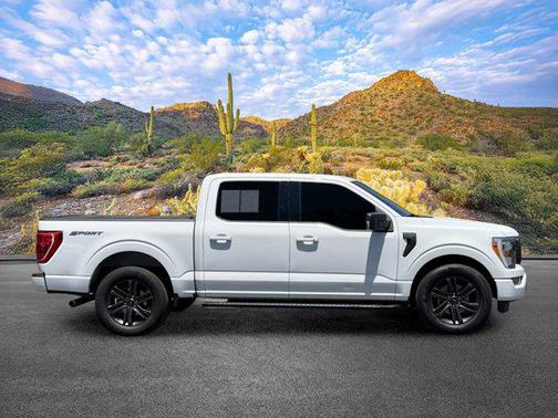 Oxford White 2021 Ford F-150 XLT