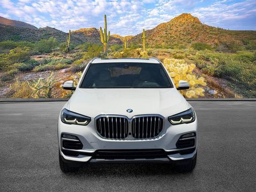 Alpine White 2021 BMW X5 sDrive40i