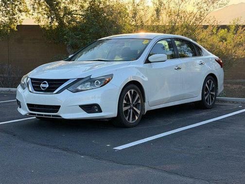2017 Nissan Altima 2.5 SR