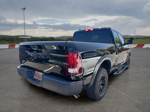 Diamond Black Crystal Pearlcoat 2021 RAM 1500 Classic Warlock Quad Cab 4x4 6'4' Box