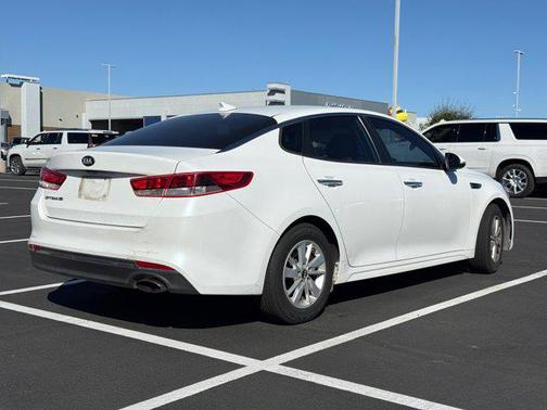 2018 Kia Optima LX