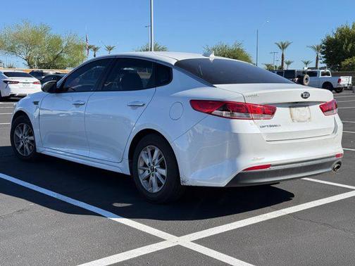 2018 Kia Optima LX