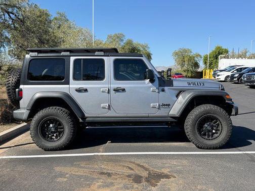 2021 Jeep Wrangler Willys