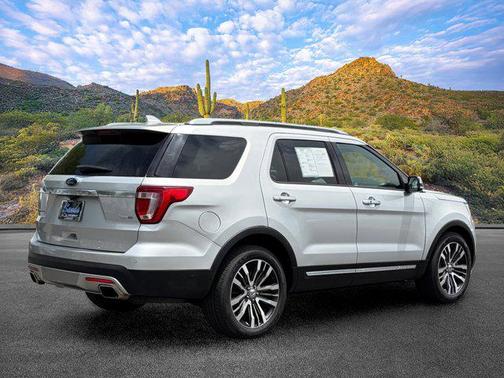 2016 Ford Explorer Platinum