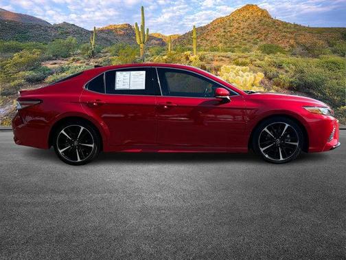 2019 Toyota Camry XSE