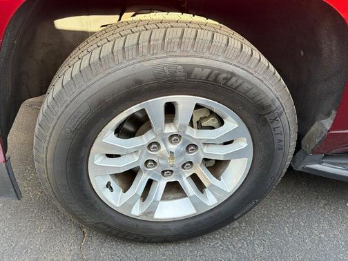 Siren Red Tintcoat 2019 Chevrolet Tahoe LT