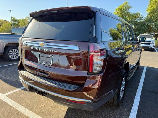 2023 Chevrolet Suburban LS