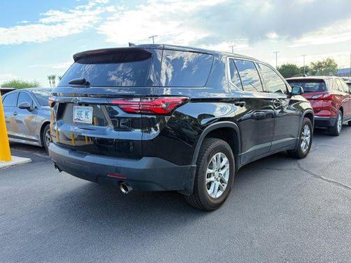 2022 Chevrolet Traverse LS