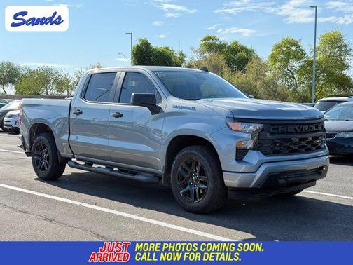 2025 Chevrolet Silverado 1500 Custom