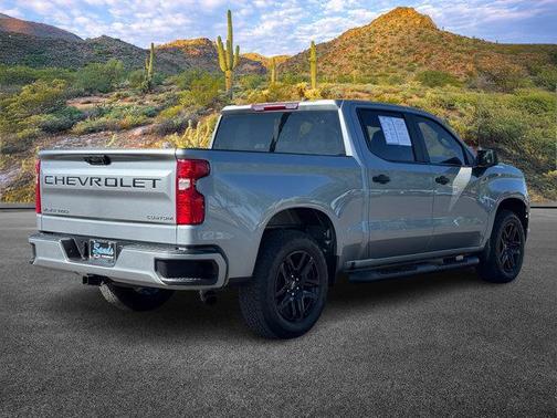 2025 Chevrolet Silverado 1500 Custom