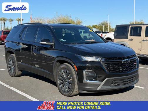 2023 Chevrolet Traverse RS
