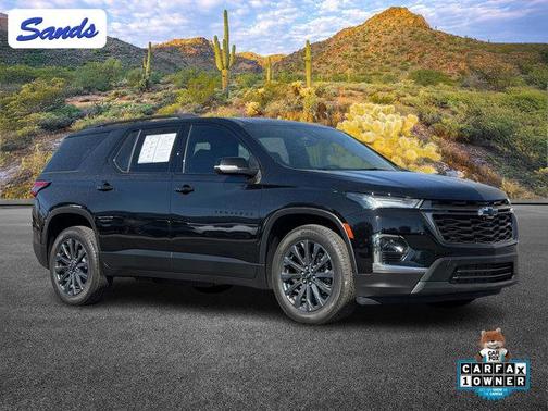 2023 Chevrolet Traverse RS