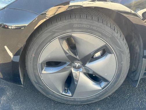 2019 Tesla Model 3 Standard Range