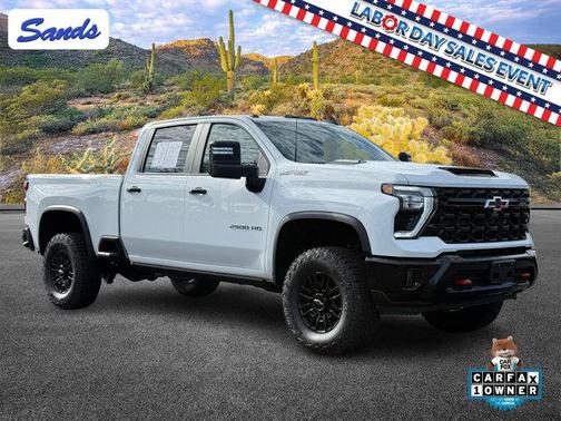 2024 Chevrolet Silverado 2500 4WD Crew Cab Standard Bed ZR2