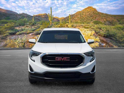 Summit White 2018 GMC Terrain SLE