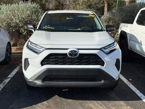 2023 Toyota RAV4 Hybrid LE