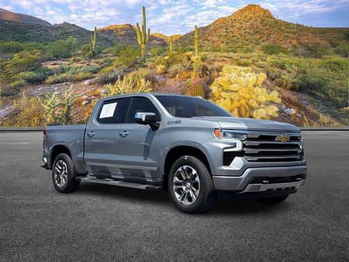 Sterling Gray Metallic 2024 Chevrolet Silverado 1500 High Country