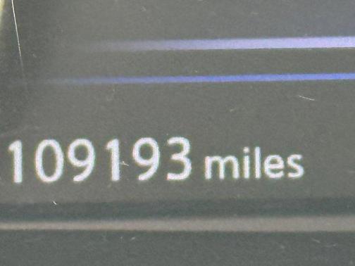 2017 Nissan Maxima SV