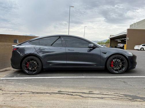 2024 Tesla Model 3 Performance