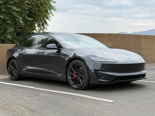 2024 Tesla Model 3 Performance
