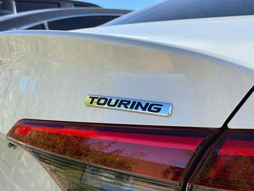 2023 Honda Civic Touring