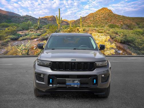 Baltic Gray Metallic Clearcoat 2023 Jeep Grand Cherokee 4xe 30th Anniversary