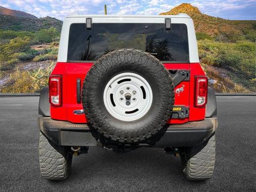 2023 Ford Bronco Heritage Edition