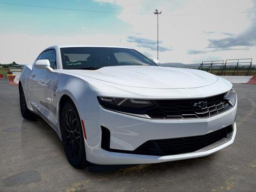 Summit White 2024 Chevrolet Camaro 2LT