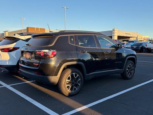 2020 Jeep Compass Trailhawk