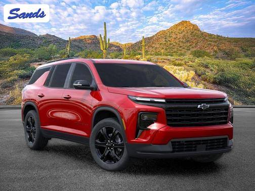 Radiant Red Tintcoat 2027 Chevrolet Traverse LT