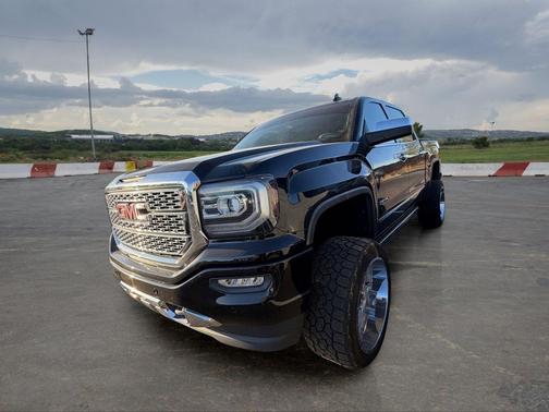 Onyx Black 2018 GMC Sierra 1500 Denali