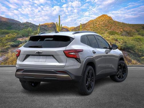 Sterling Gray Metallic 2026 Chevrolet Trax FWD ACTIV