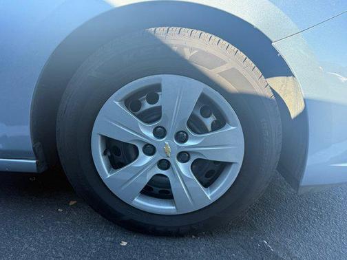 2017 Chevrolet Cruze LS