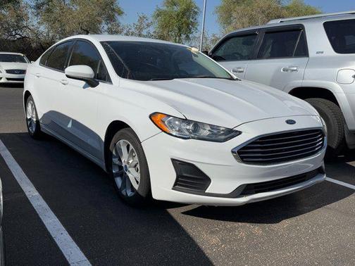 2020 Ford Fusion Hybrid SE