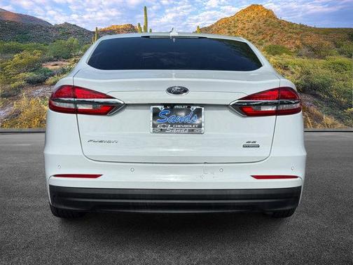 2020 Ford Fusion Hybrid SE