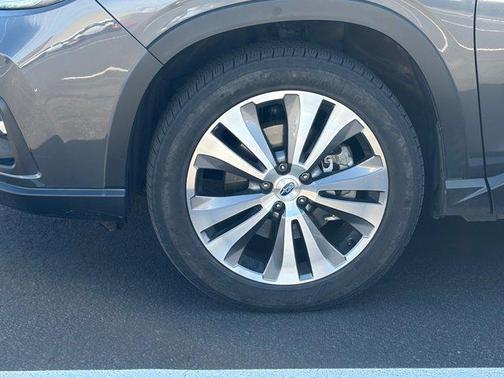 Magnetite Gray Metallic 2020 Subaru Ascent Limited 7-Passenger