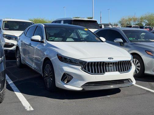 2020 Kia Cadenza Technology