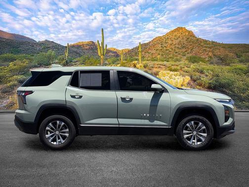 Cacti Green 2026 Chevrolet Equinox 1LT