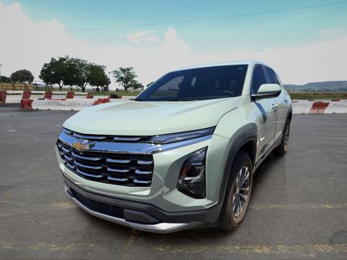 Cacti Green 2026 Chevrolet Equinox 1LT