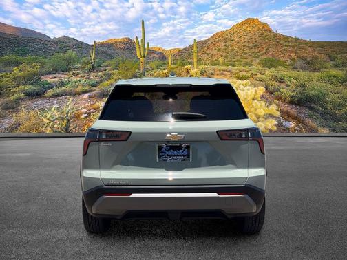 Cacti Green 2026 Chevrolet Equinox 1LT