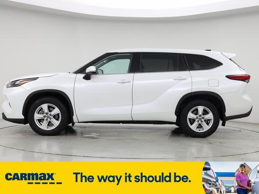 2022 Toyota Highlander L