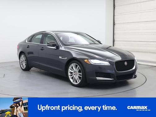 2016 Jaguar XF Premium