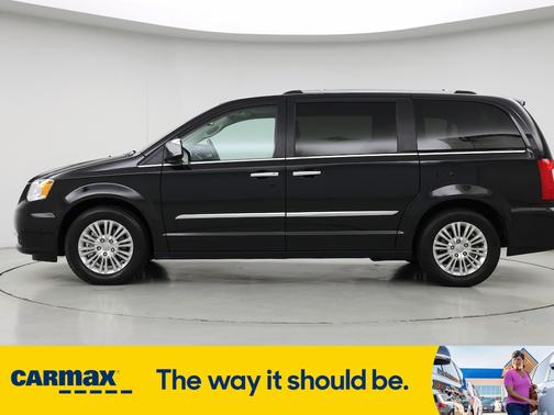 2015 Chrysler Town & Country Limited Platinum