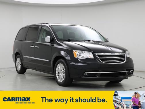 2015 Chrysler Town & Country Limited Platinum