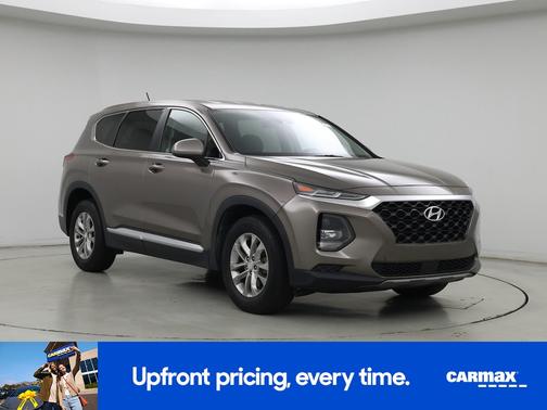 2019 Hyundai SANTA FE SE