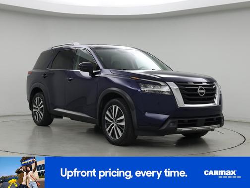 2022 Nissan Pathfinder Platinum