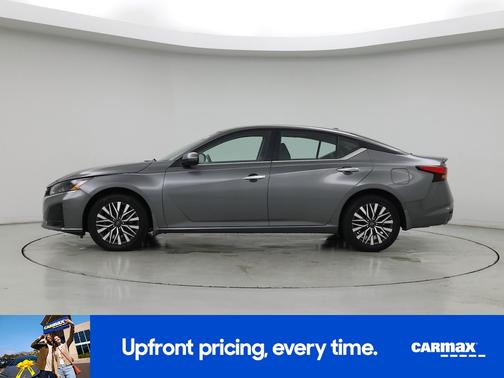 2023 Nissan Altima SV