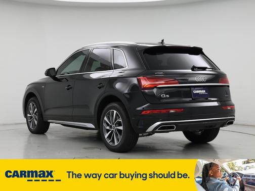 2024 Audi Q5 S-Line Premium