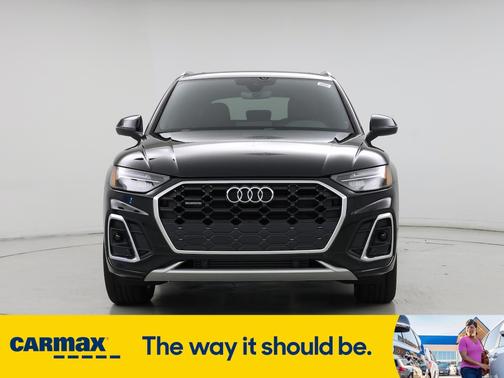 2024 Audi Q5 S-Line Premium